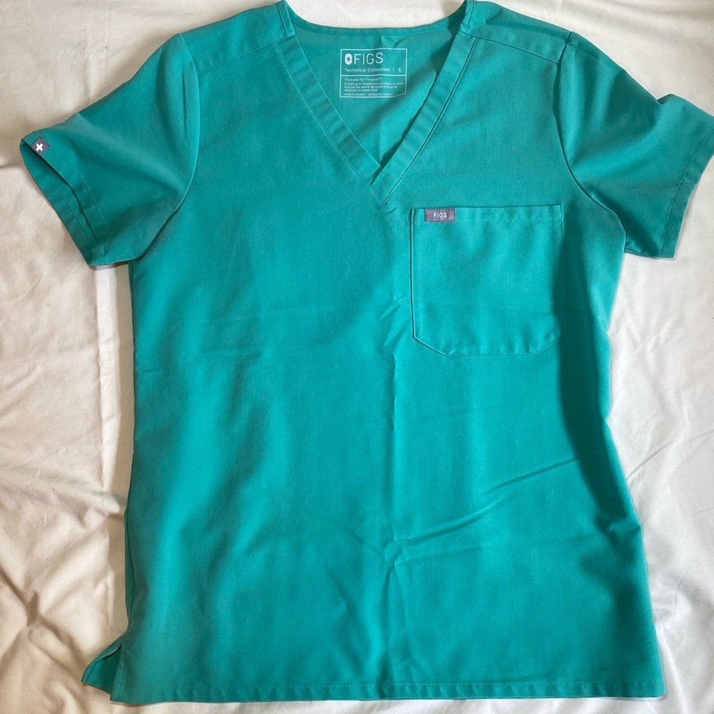 Figs scrubs